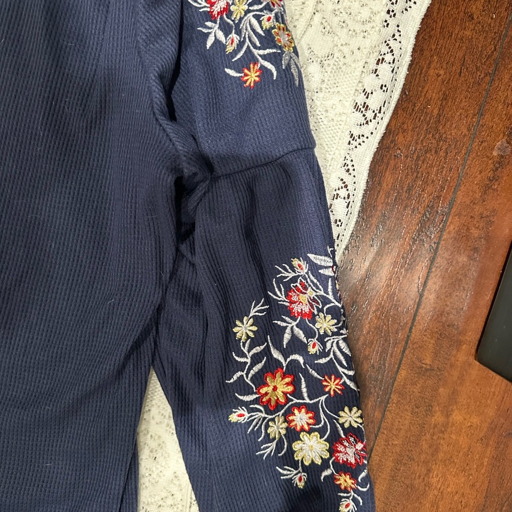 Bloom Chic Navy Blue Floral Embroidered Women's Top waffle knit 2x western boho - Picture 3 of 6